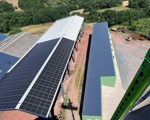 Ombrières photovoltaïque, construction et pose par Arnal et Gély