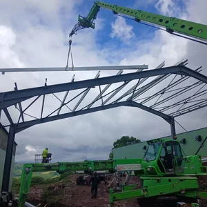 Arnal et Gély, spécialiste de la construction métallique sur mesure et en kit en Occitanie