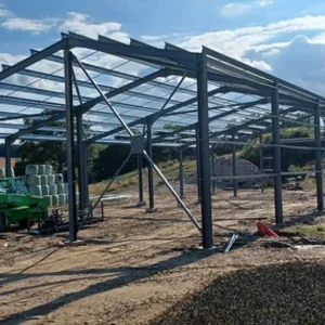 Charpente métallique sur mesure et en kit par Arnal et Gély en Occitanie