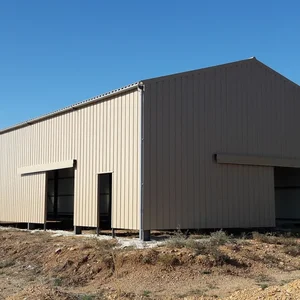 Bardage métallique, conception et la pose par Arnal et Gély en Aveyron