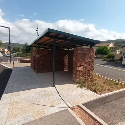 Structures métalliques pour ombrières photovoltaïques, Arnal et Gély en Aveyron